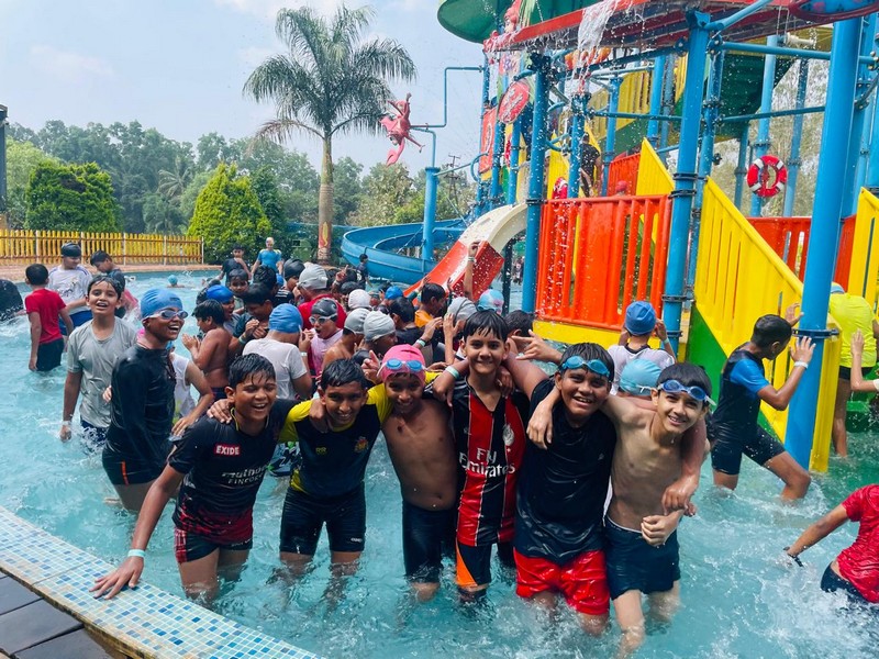 Yashneesh Fun World Water Park