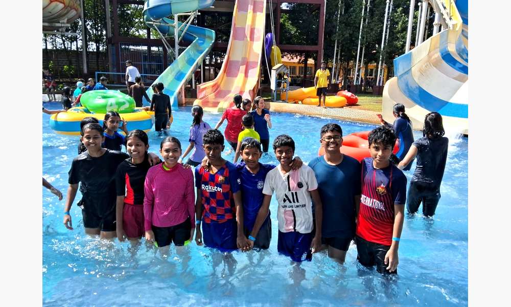 Splashing Joy Together!