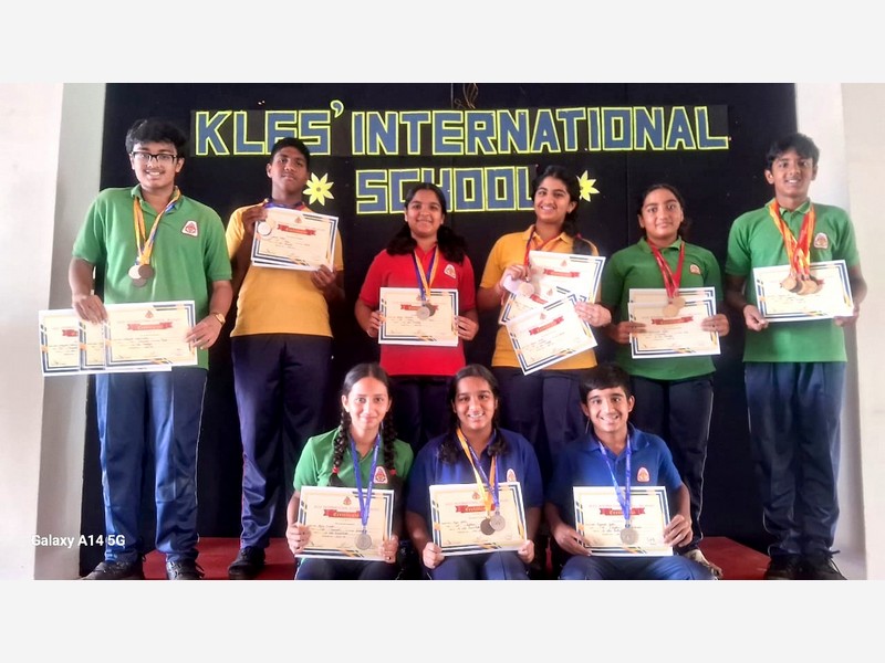 Every stroke takes you closer to victory!